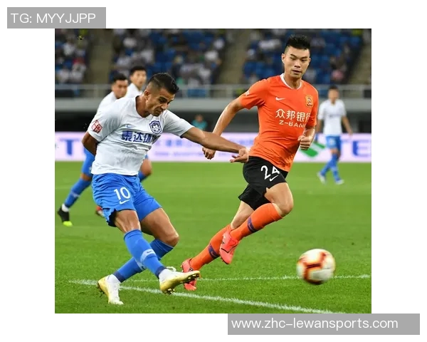 卓尔足球队奋勇拼搏展现团队精神助力城市足球发展新篇章 卓尔足球队奋勇拼搏展现团队精神助力城市足球发展新篇章